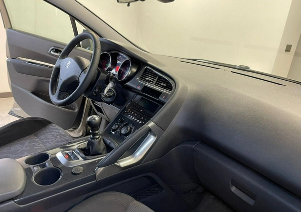 Peugeot 3008 cena 28500 przebieg: 186000, rok produkcji 2010 z Nowa Dęba małe 704